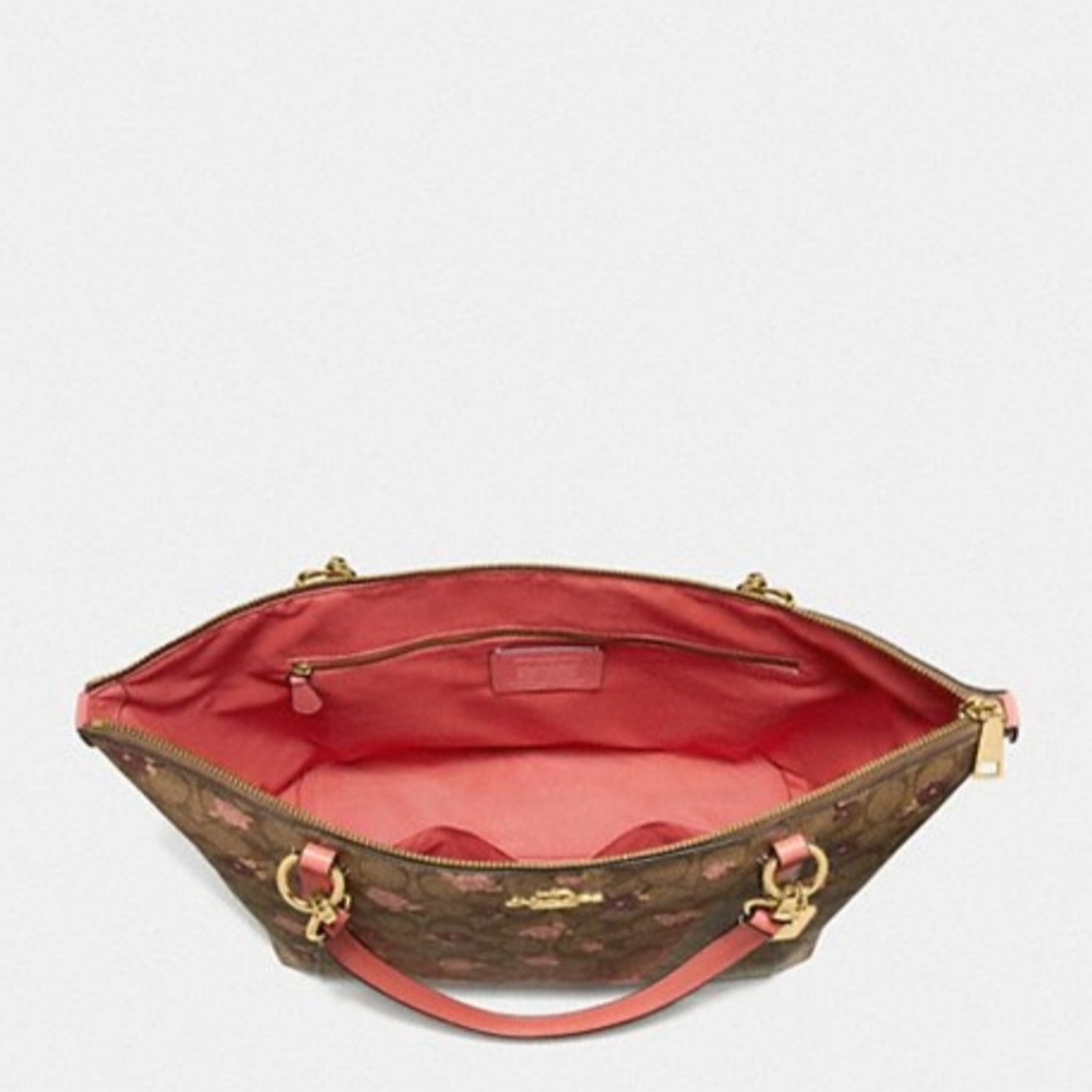 Purse - Picture 5 of 6